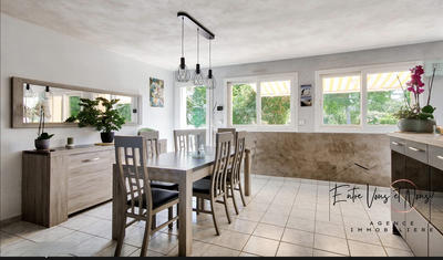 Maison contemporaine - 175 m² - 7 pièces