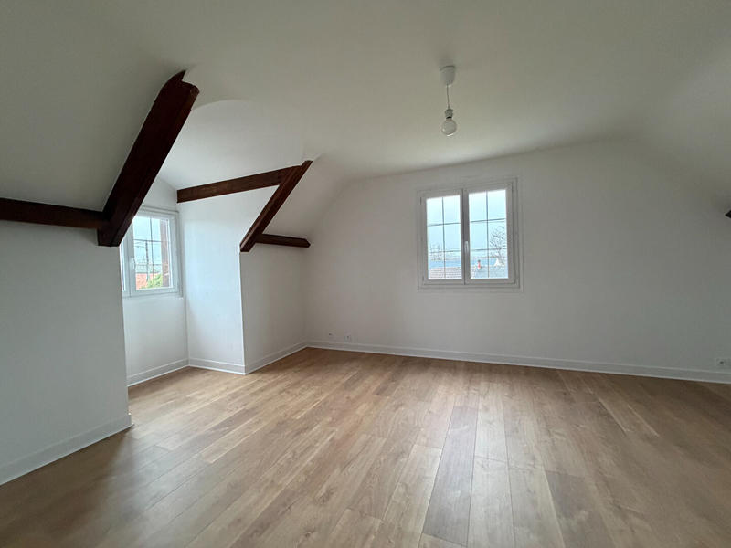 Maison - 178 m² - 7 pièces