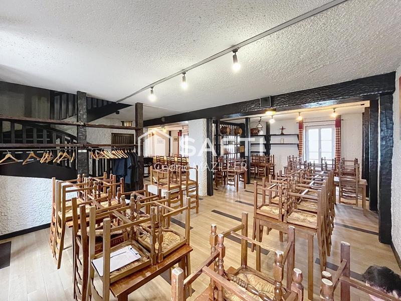 Local commercial - 850 m²