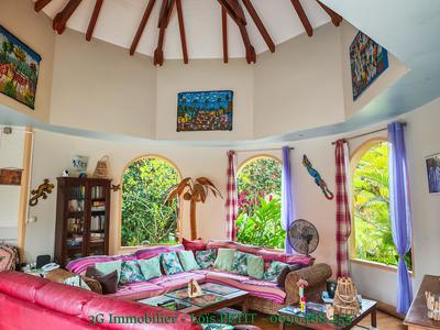 Maison d'architecte - 162 m² - 4 pièces