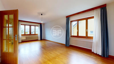 Maison - 228 m² - 7 pièces