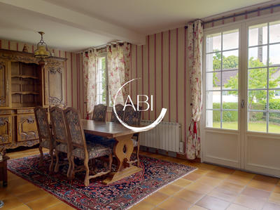 Maison - 160 m² - 7 pièces