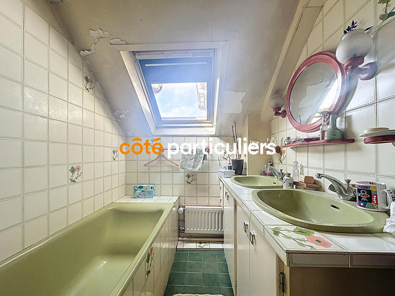 Maison - 140 m² - 7 pièces