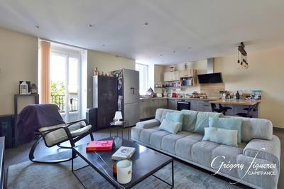 Appartement - 92 m² - 3 pièces