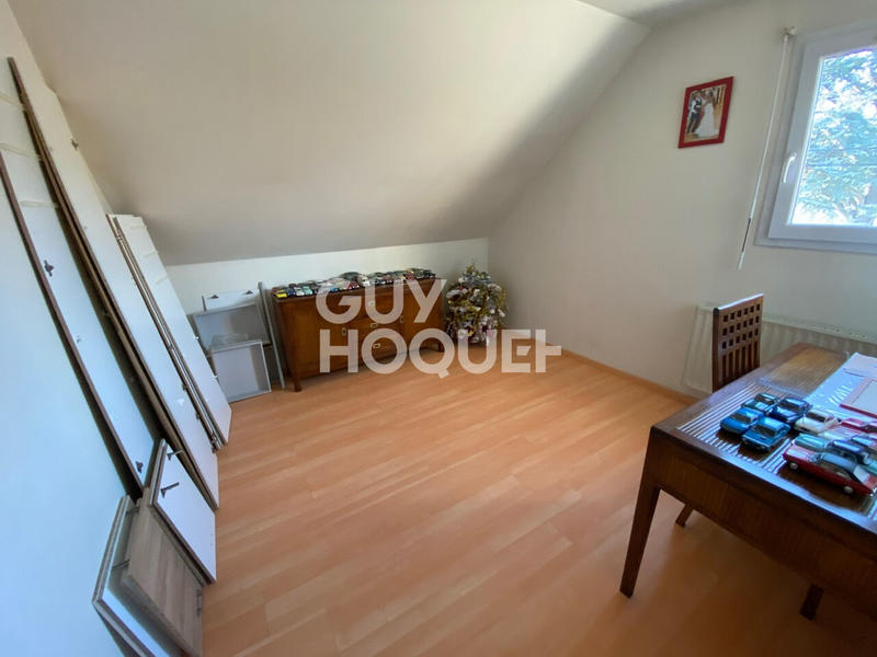 Maison - 140 m² - 8 pièces