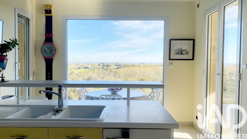 Maison de maîtres - 311 m² - 7 pièces