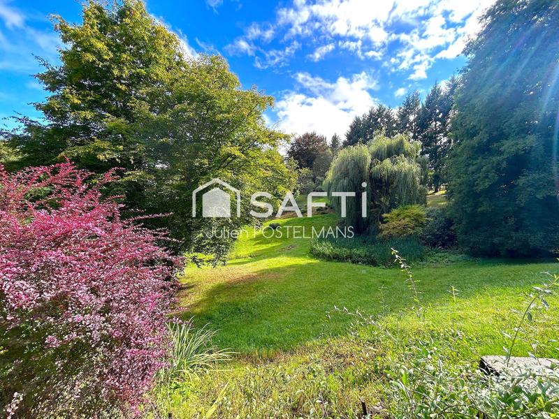 Propriété - 203 m² - 9 pièces