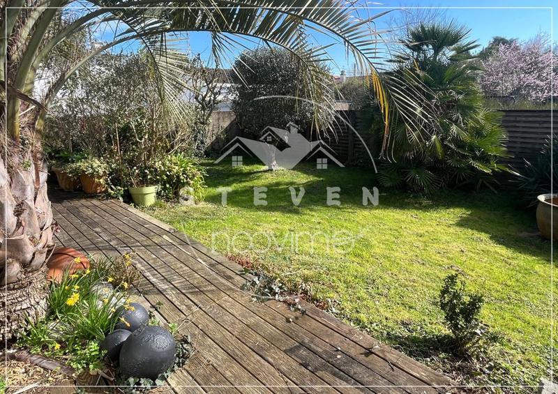 Maison - 177 m² - 8 pièces