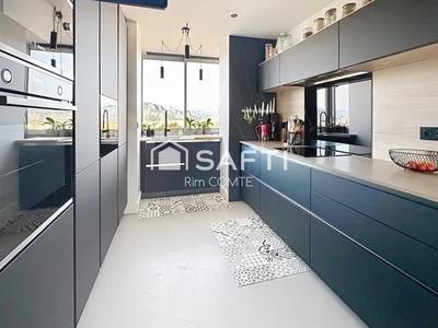 Duplex - 140 m² - 6 pièces