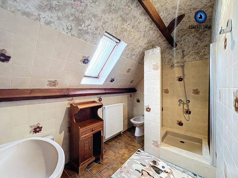 Maison traditionnelle - 190 m² - 6 pièces