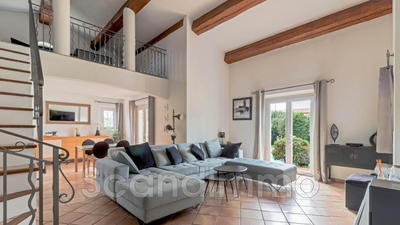 Maison - 162 m² - 7 pièces