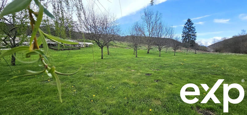 Maison - 240 m² - 6 pièces