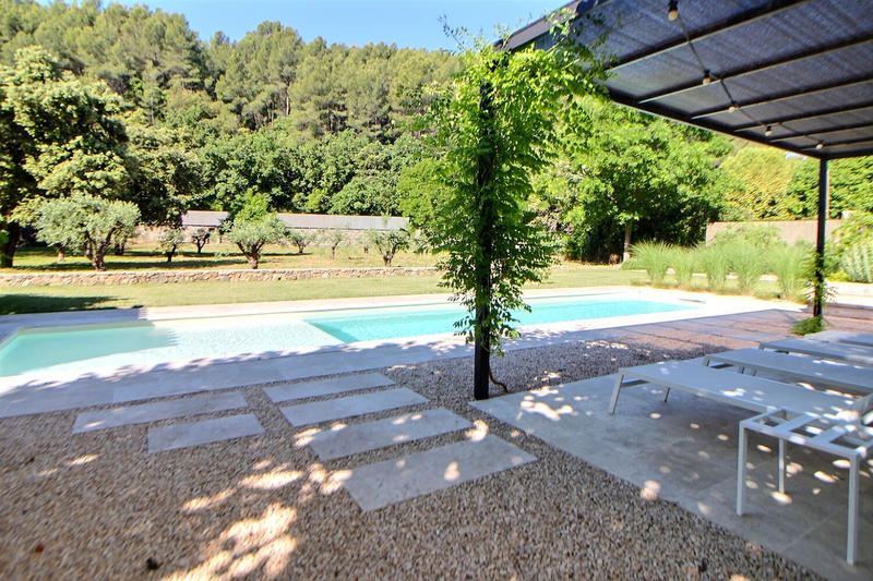 Maison - 115 m² - 4 pièces