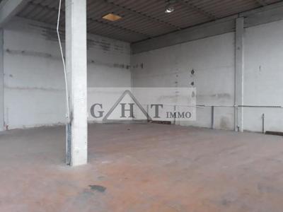 Entrepôt - 470 m²