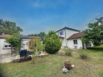 Local commercial - 43 m² - 9 pièces