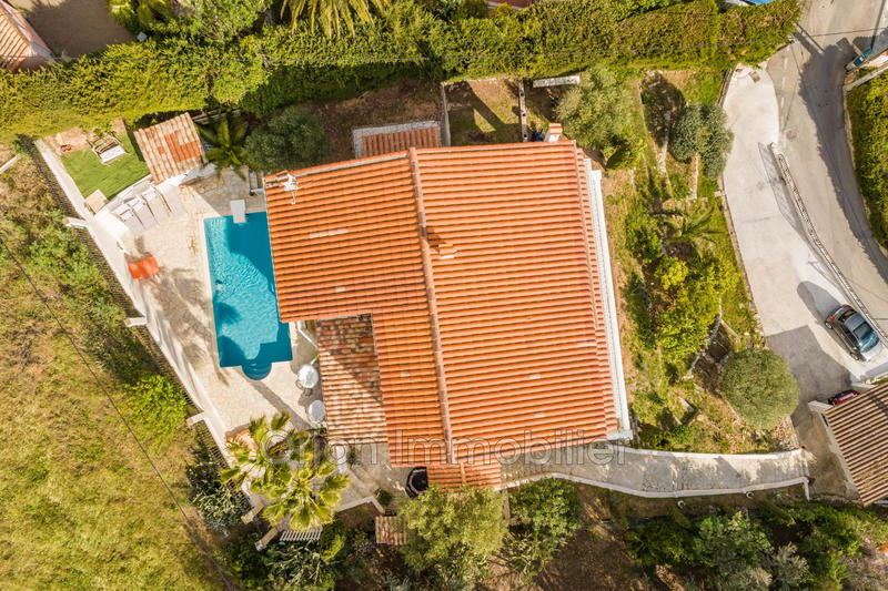 Maison - 190 m² - 7 pièces