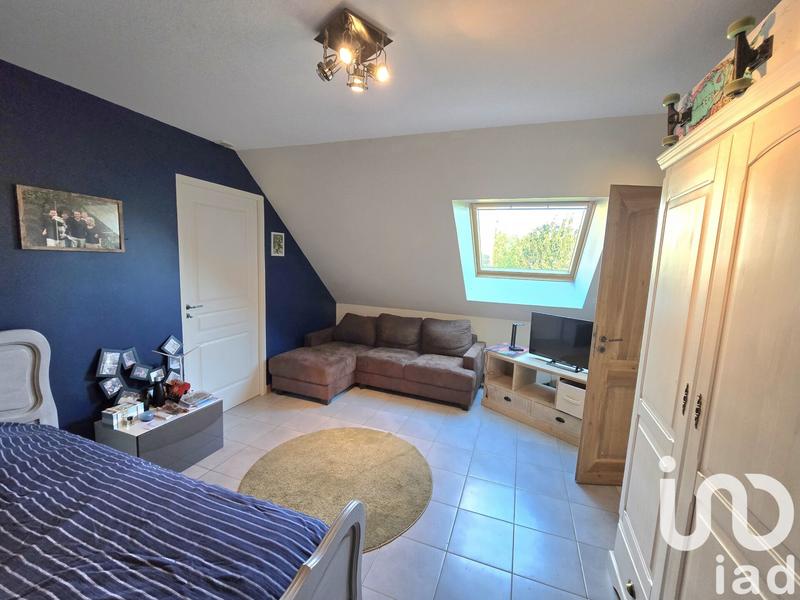 Maison - 213 m² - 7 pièces