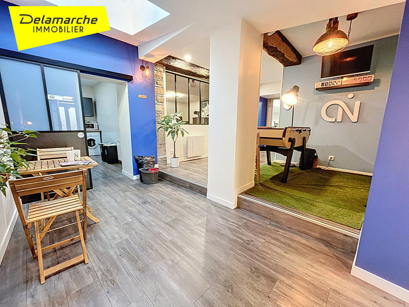 Local commercial - 289 m² - 10 pièces