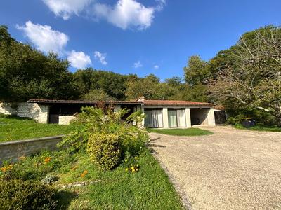 Maison - 121 m² - 5 pièces