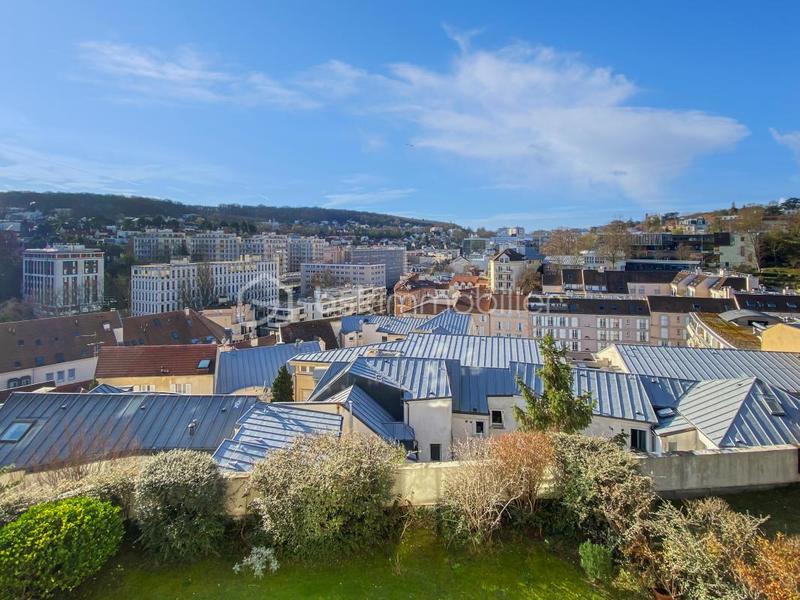 Appartement - 87 m² - 4 pièces