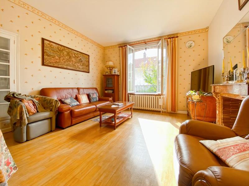 Maison en pierre - 130 m² - 6 pièces