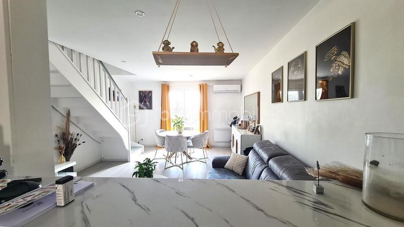 Maison - 60 m² - 3 pièces