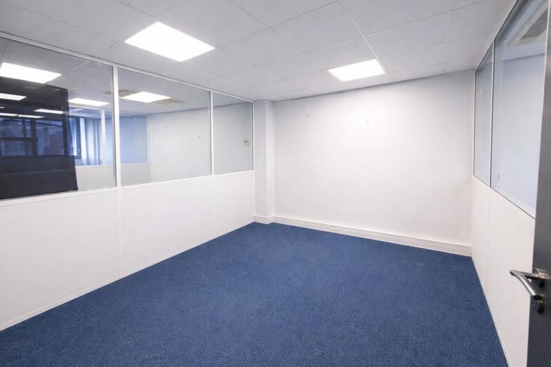 Bureau - 155 m²