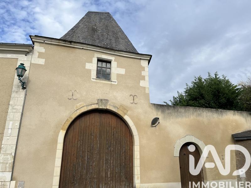 Maison - 202 m² - 8 pièces