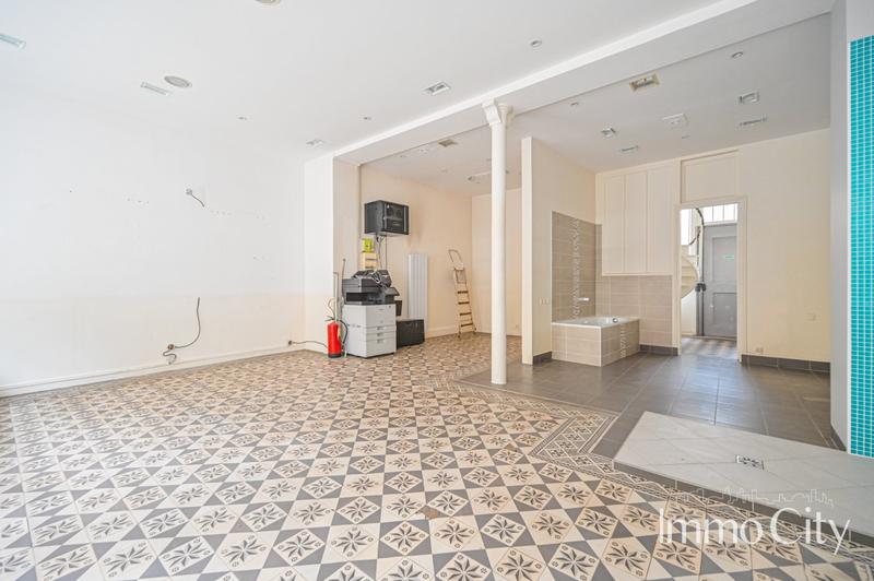 Local commercial - 65 m² - 2 pièces