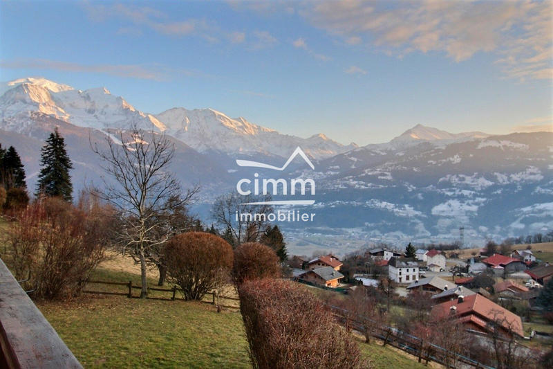 Châlet - 225 m² - 6 pièces