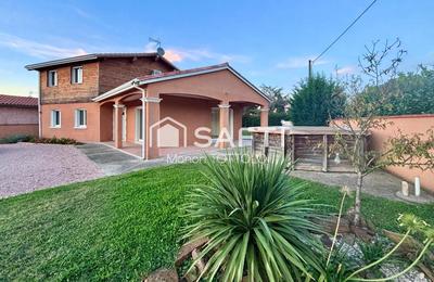 Maison - 180 m² - 7 pièces