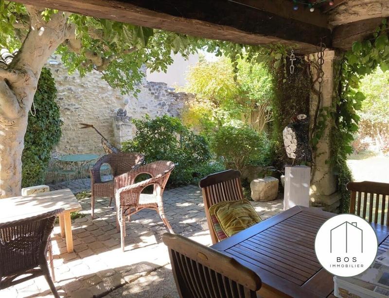 Maison - 189 m² - 5 pièces