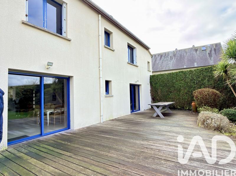 Maison - 264 m² - 10 pièces