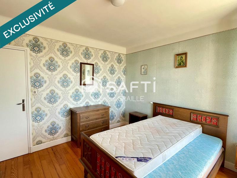 Maison - 162 m² - 12 pièces