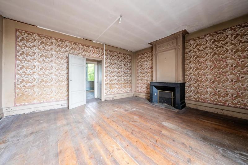 Maison en pierre - 200 m² - 8 pièces