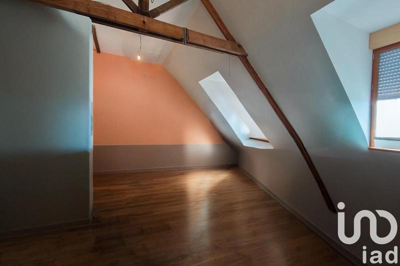 Maison - 325 m² - 6 pièces