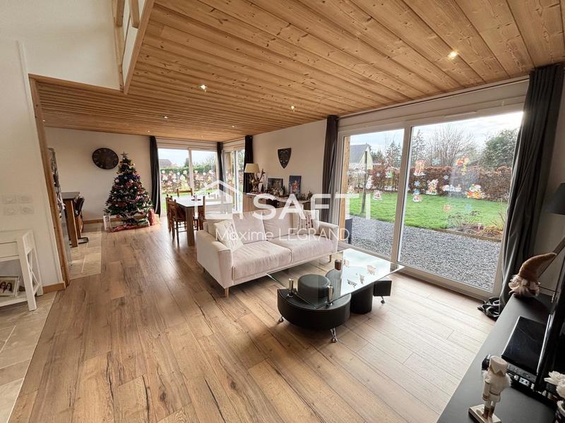 Maison - 99 m² - 5 pièces