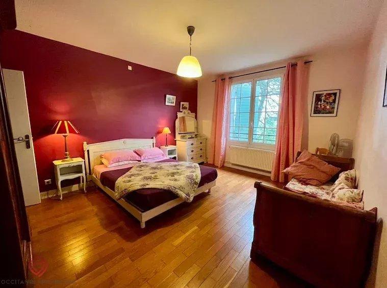 Corps de ferme - 412 m² - 10 pièces