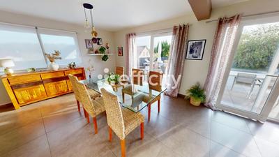 Maison - 150 m² - 6 pièces