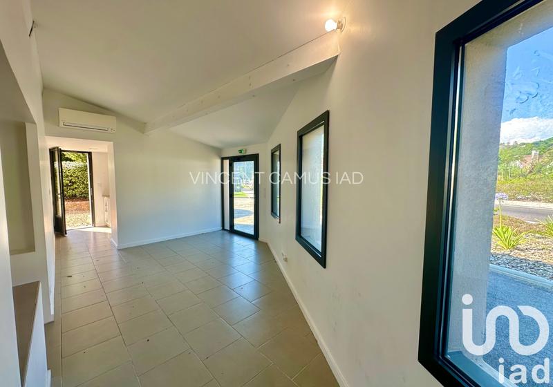 Maison - 121 m² - 6 pièces