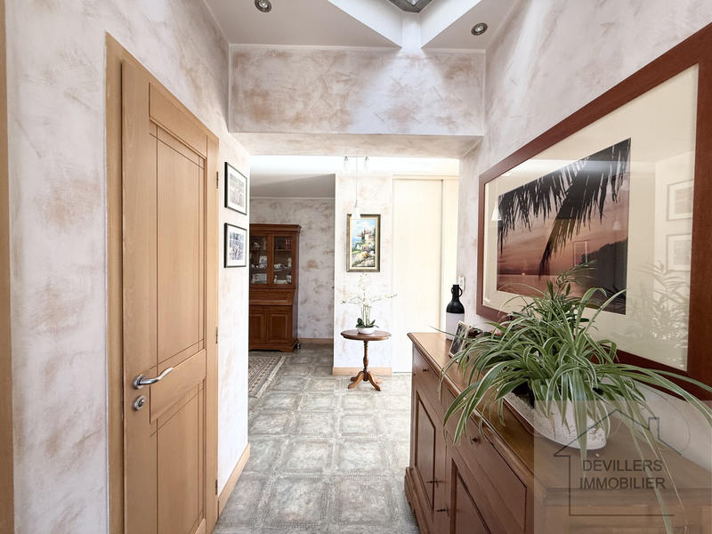 Maison - 197 m² - 4 pièces