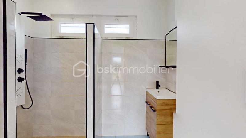 Maison - 86 m² - 4 pièces