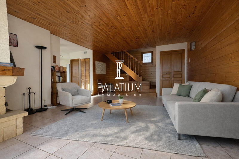 Maison - 88 m² - 3 pièces