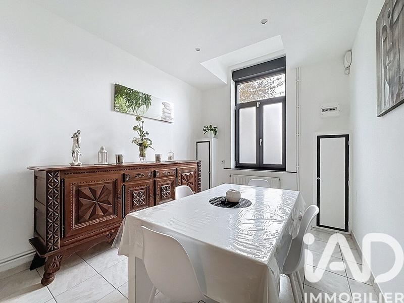 Maison - 111 m² - 5 pièces