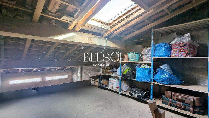 Maison traditionnelle - 144 m² - 5 pièces