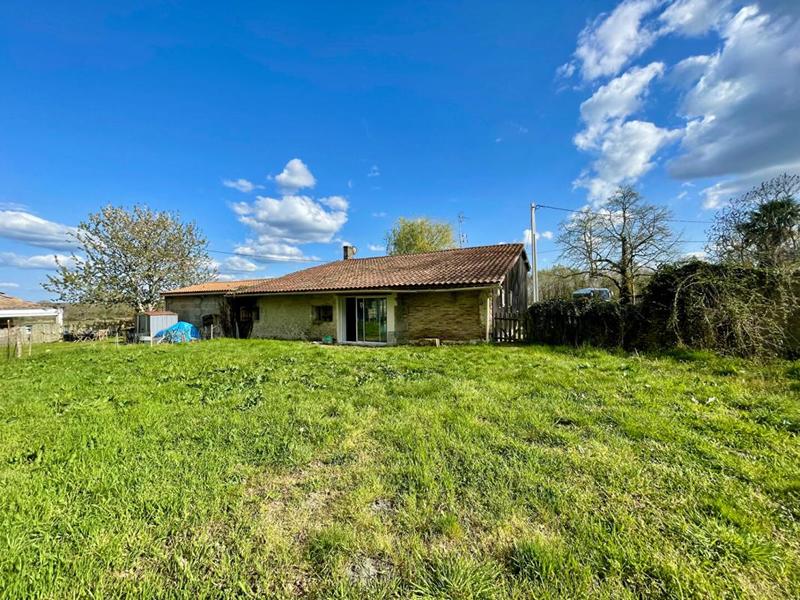 Maison - 162 m² - 9 pièces