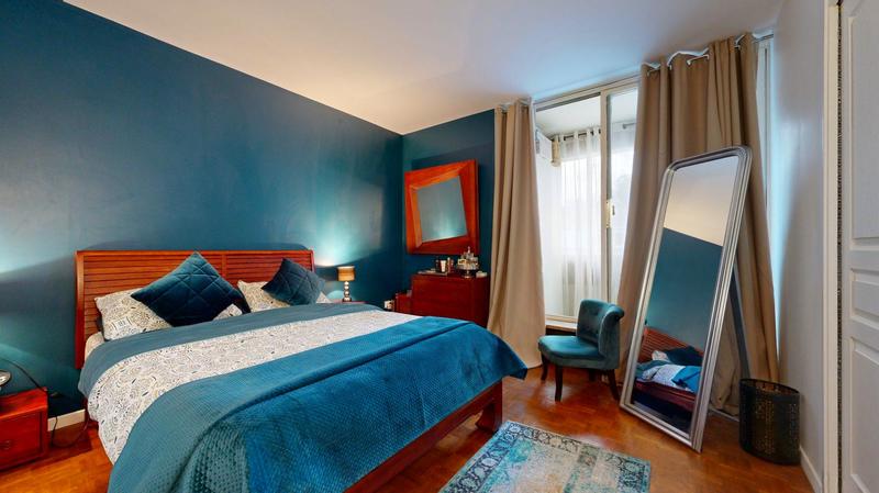 Appartement - 111 m² - 5 pièces