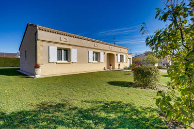 Maison - 102 m² - 4 pièces