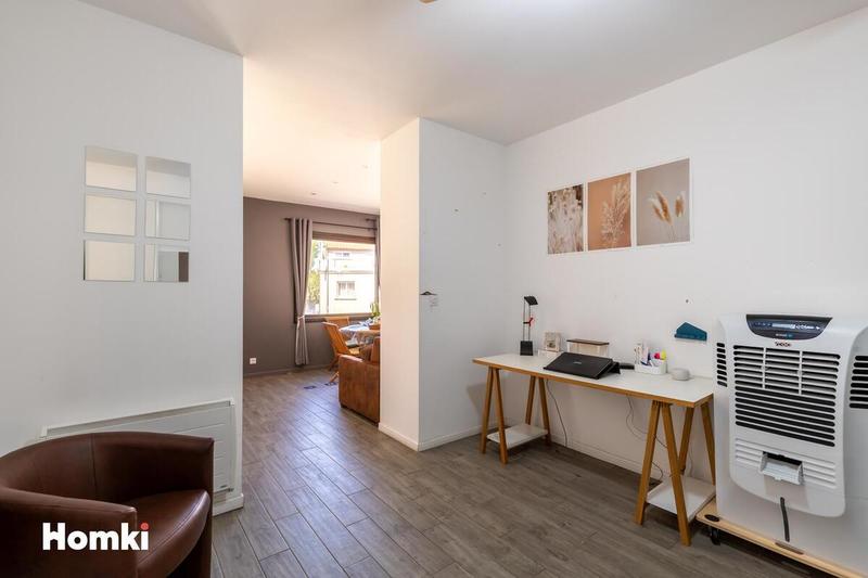 Appartement - 98 m² - 4 pièces