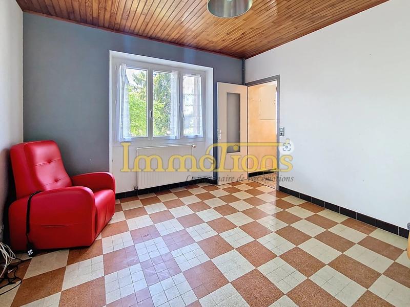 Maison - 97 m² - 5 pièces